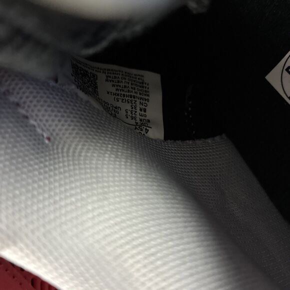 NIKE JORDAN SPIZIKE LOW (GS) GYM RED/BLACK SIZE 4.5Y/WOMEN'S 6 [FQ3950-600] - Picture 6 of 8